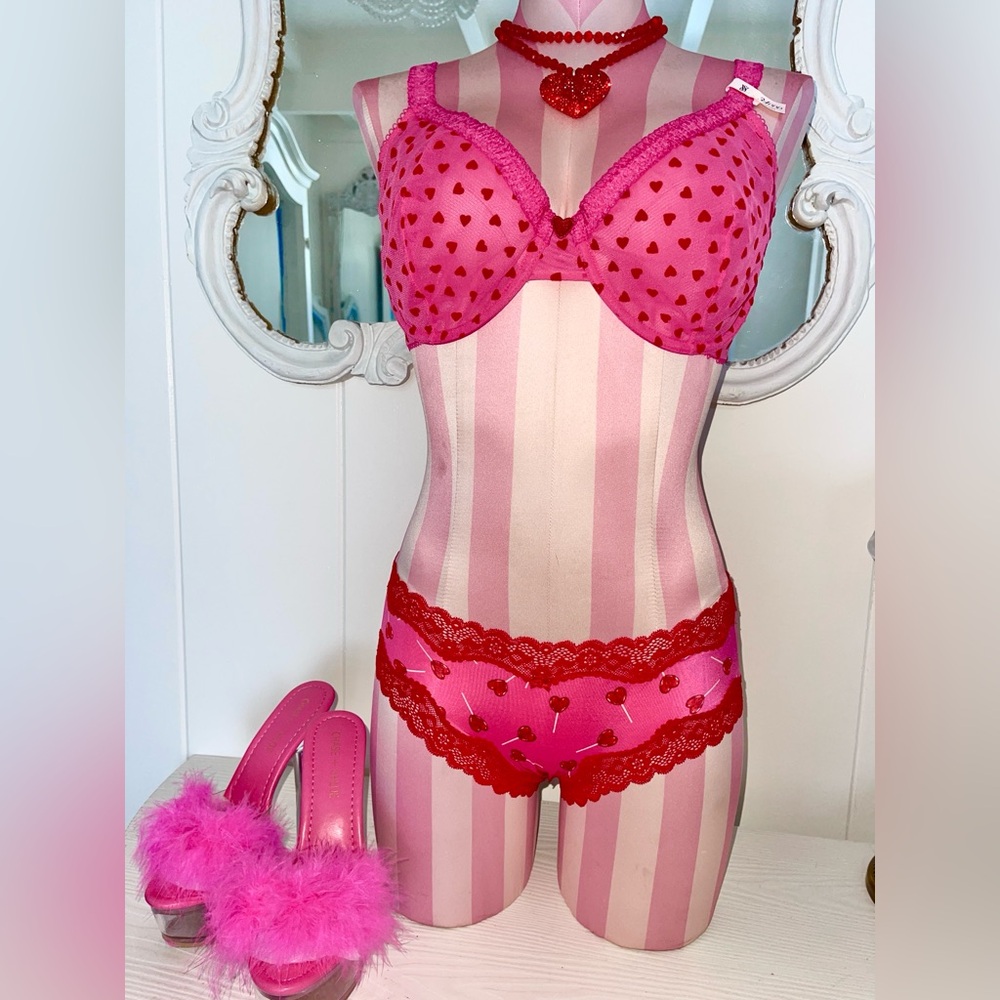 Victoria’s Secret Tease Unlined Mesh Bra Cheeky Lollipop Heart Panty Set